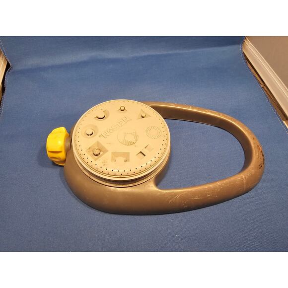 Vintage Nelson Adjustable 8-Settings Grey/Yellow Lawn Sprinkler - Tested - Picture 6 of 7